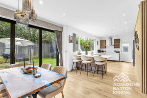 Photo 25- click for photo gallery